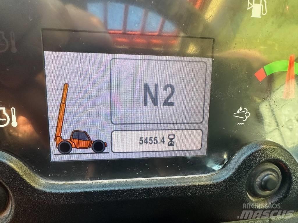 JLG 1055 Teleskopski viličari