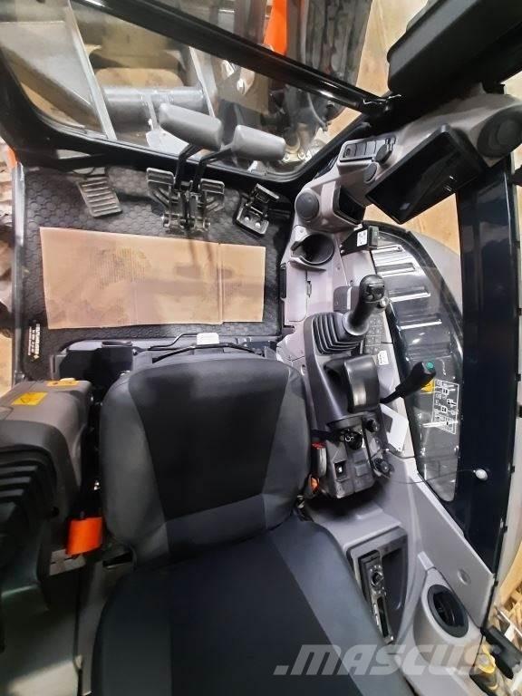 Kubota KX060-5 Mini bageri <7t