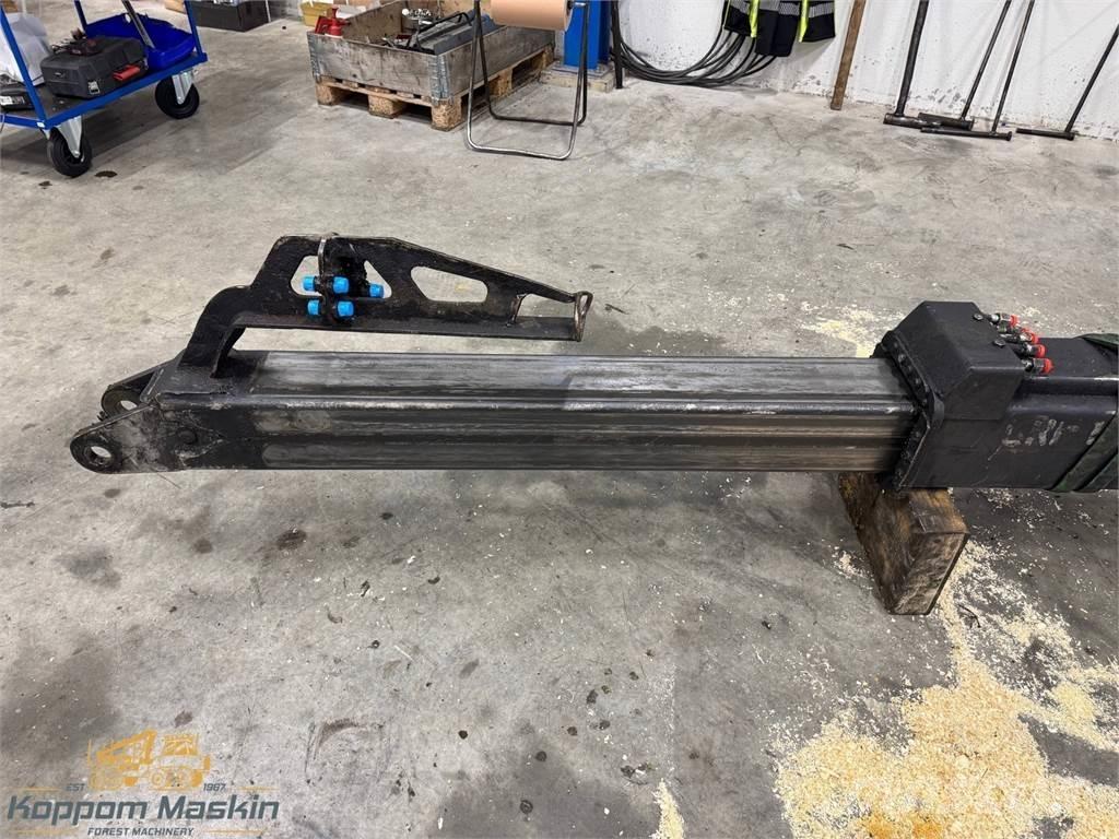 Valmet CRF12 Kranovi za stabla