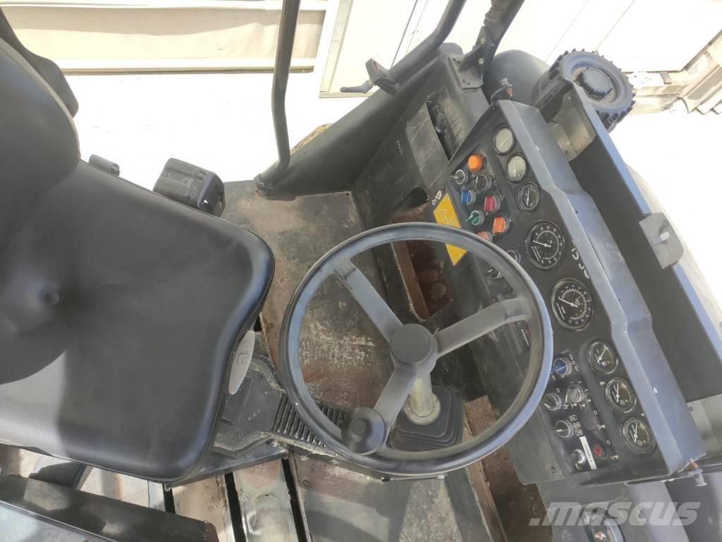 Dynapac CC 232 HF Valjci sa dvojnim bubnjem