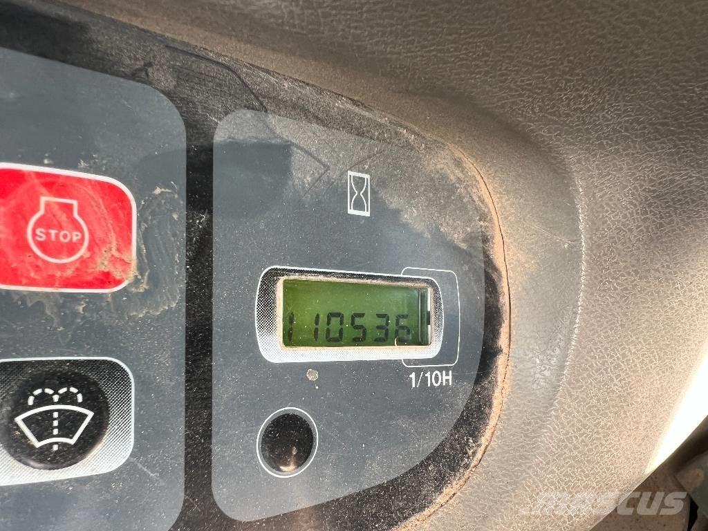 CASE CX 330 Bageri gusjeničari