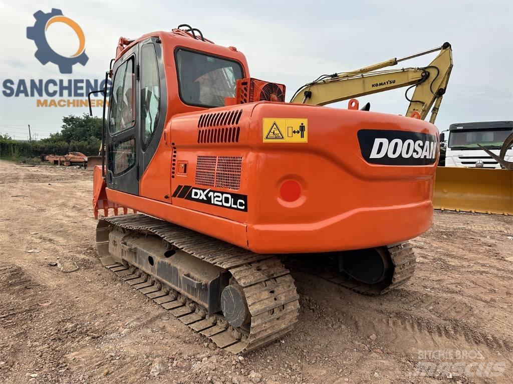 Doosan DX 120 Bageri gusjeničari
