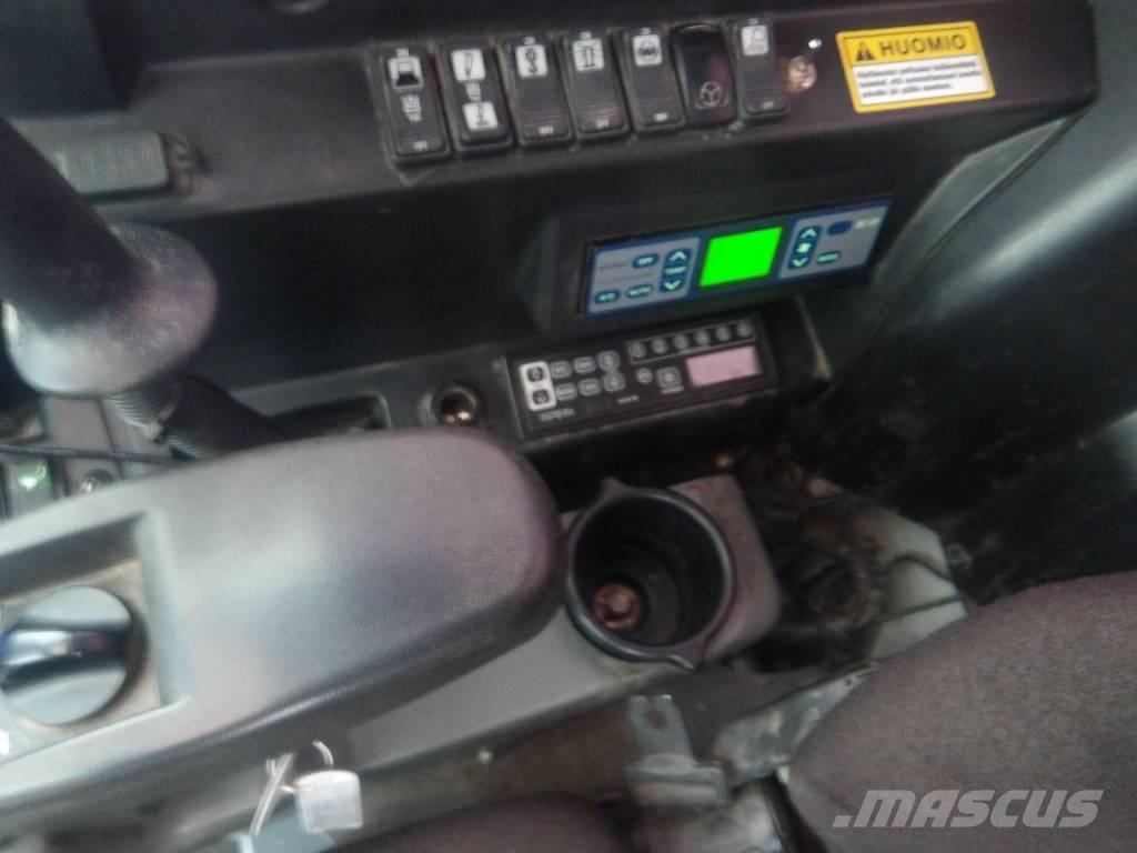 Takeuchi TB 295 W Bageri na kotačima