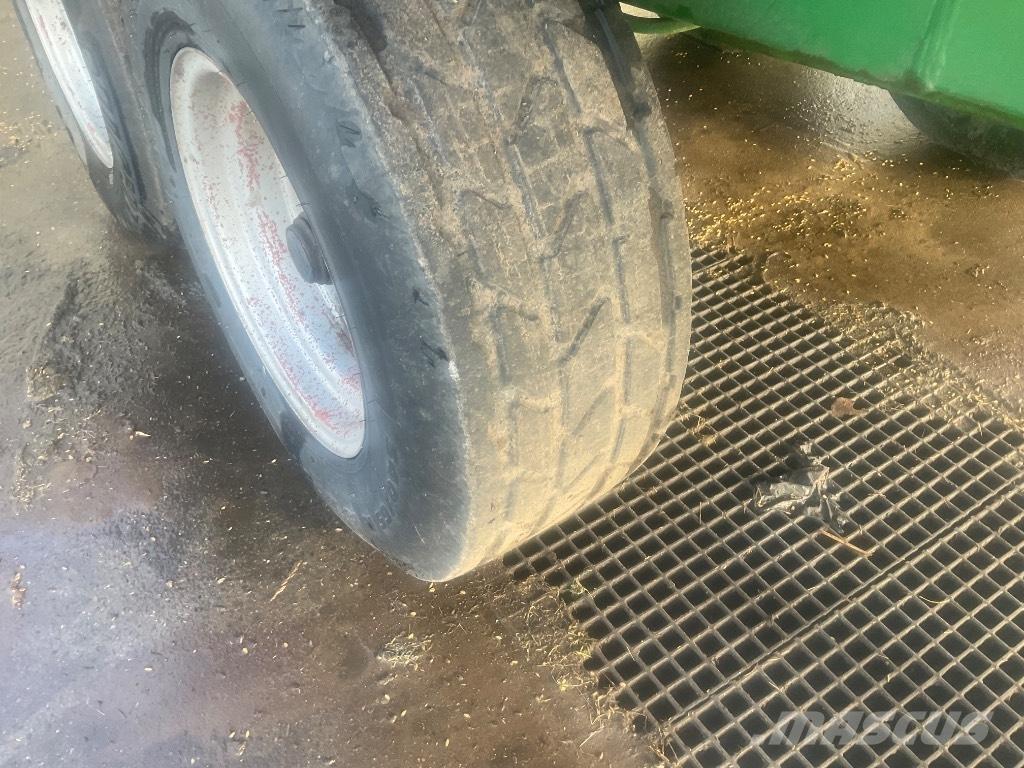  Tipvogn Kiperi prikolice