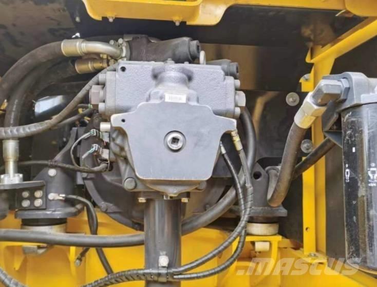 Komatsu 360-7 Bageri gusjeničari
