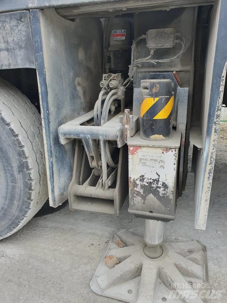 Grove GMK 5130 Rabljene dizalice za težak teren