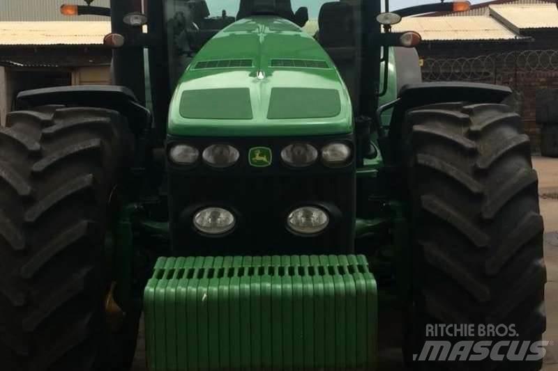 John Deere 8345R Traktori