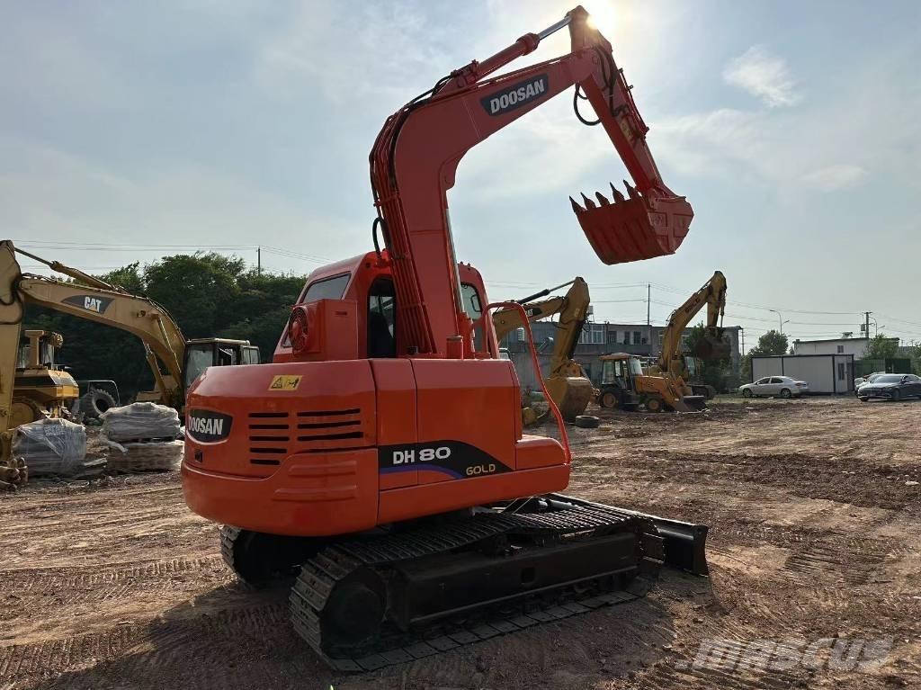 Doosan DH 80 Bageri gusjeničari