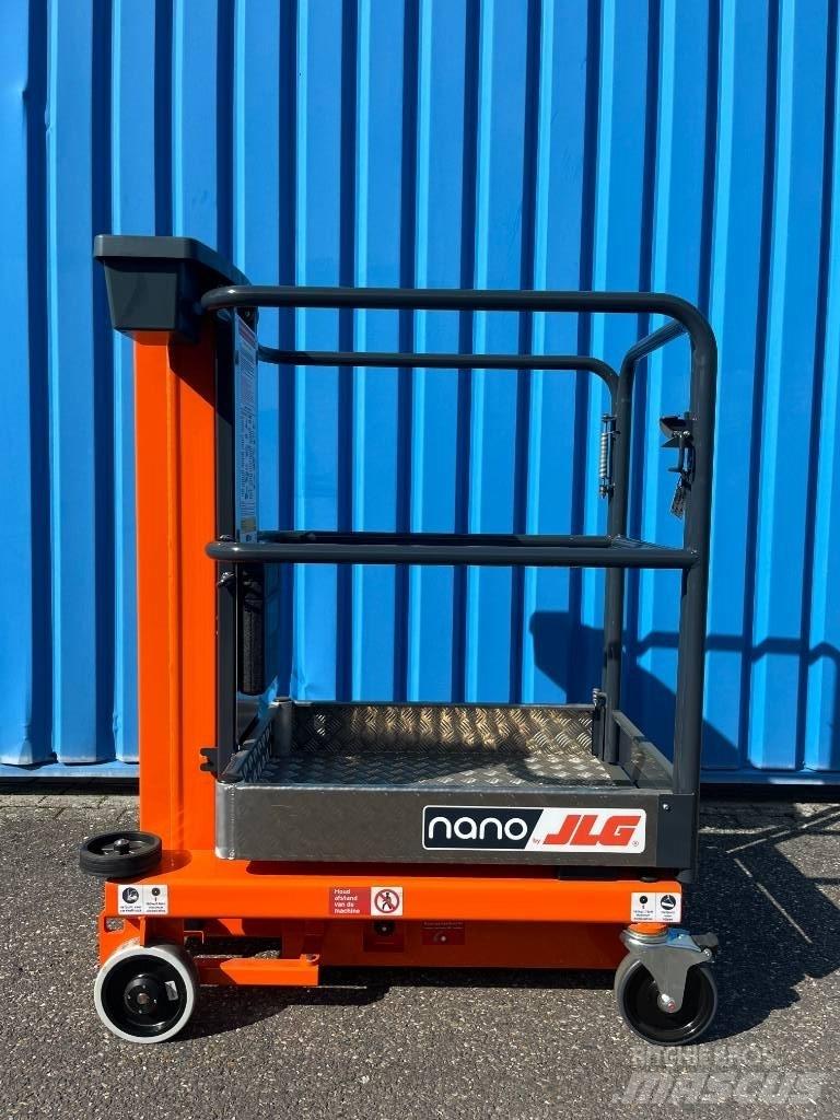 JLG Nano Vertikalne radne podizne platforme
