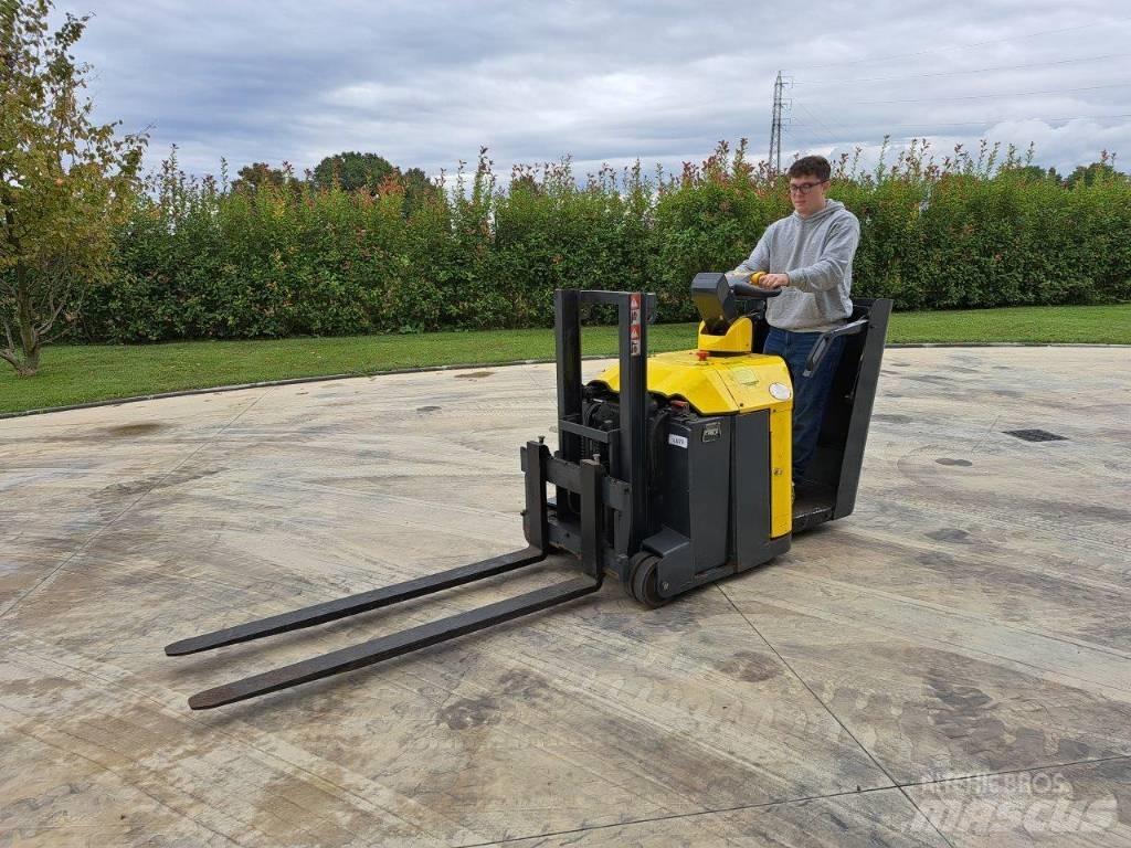 Combilift CS 600 Ručni električni viličar