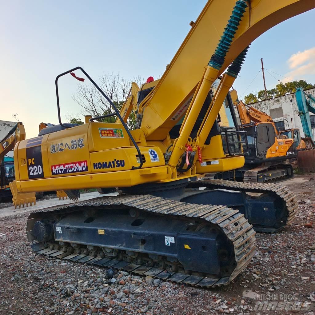 Komatsu PC 220-7 Bageri gusjeničari