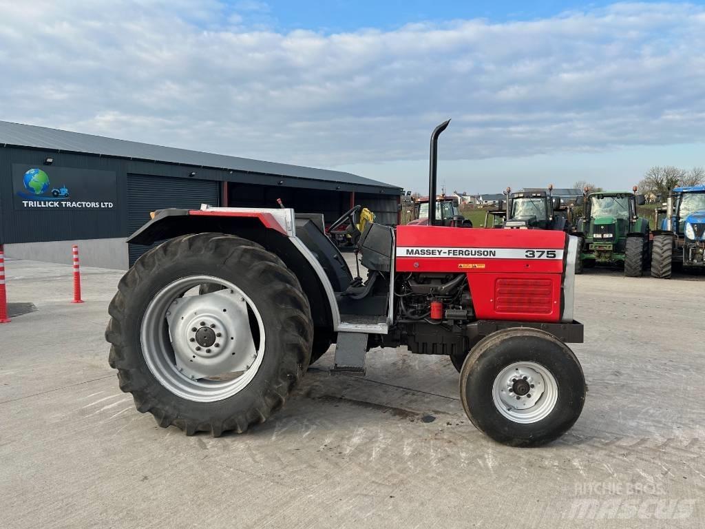 Massey Ferguson 375 Traktori