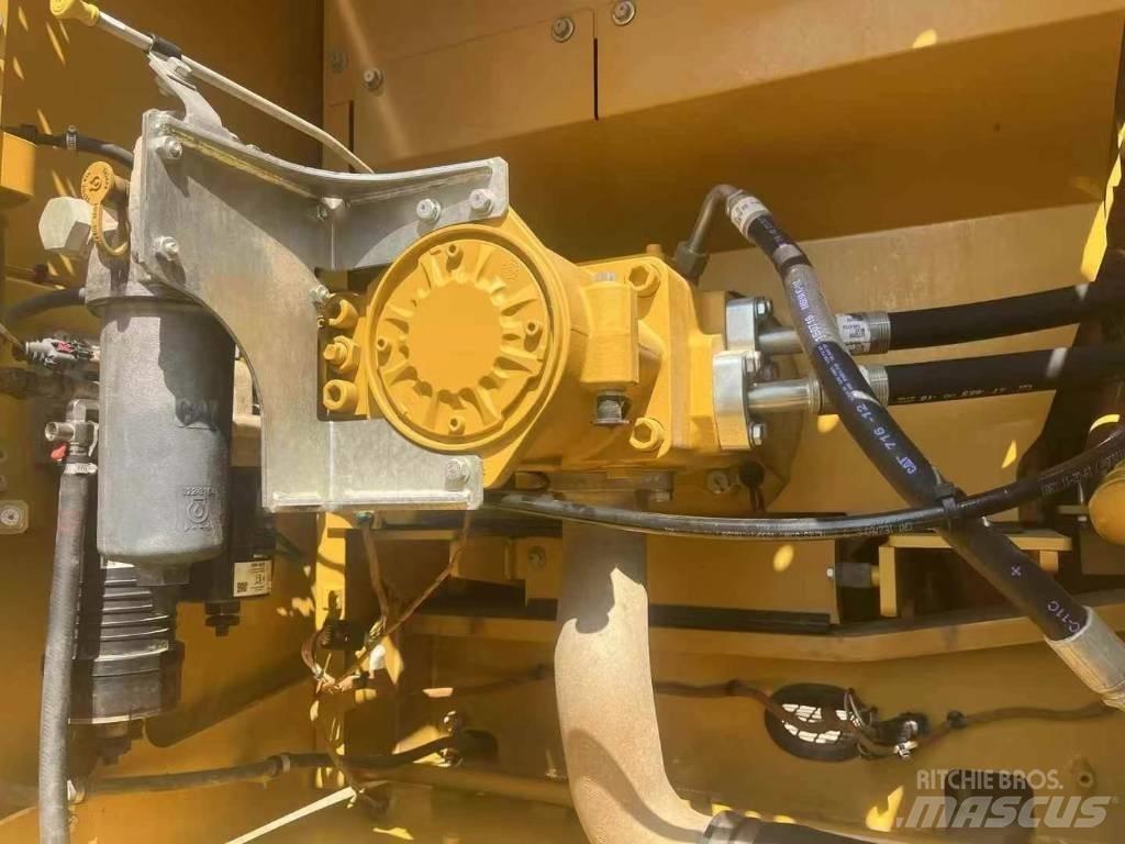 CAT 330 Bageri gusjeničari