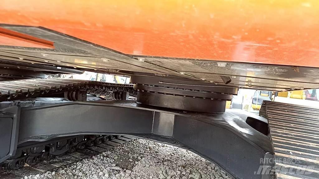 Doosan 225 LC-9 Bageri gusjeničari