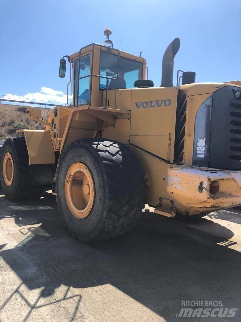 Volvo L 180 E Utovarivači na kotačima