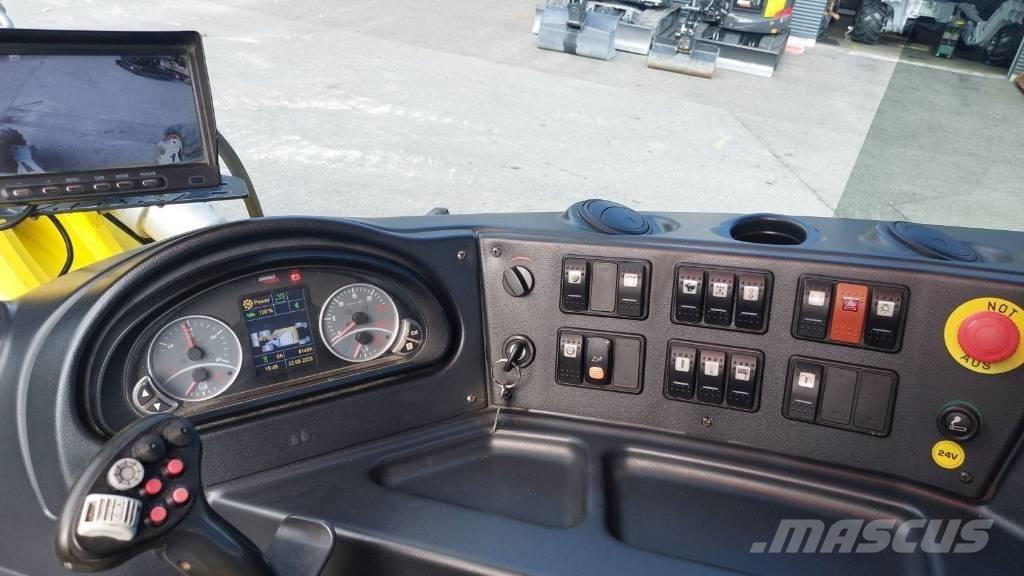 Menzi Muck M520 Bageri na kotačima