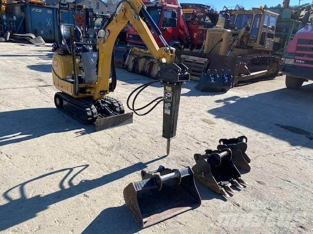 CAT 300.9 D Mini bageri <7t