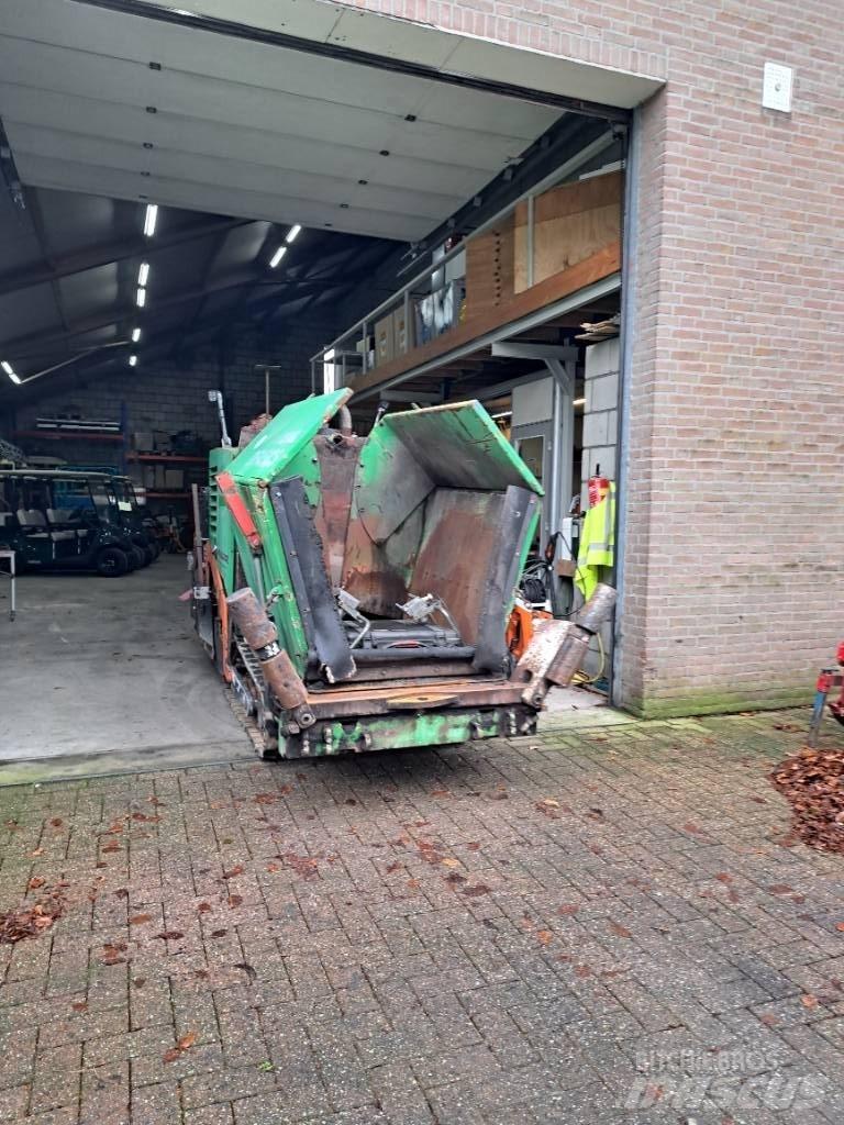 Demag 45 Asfaltni finišeri