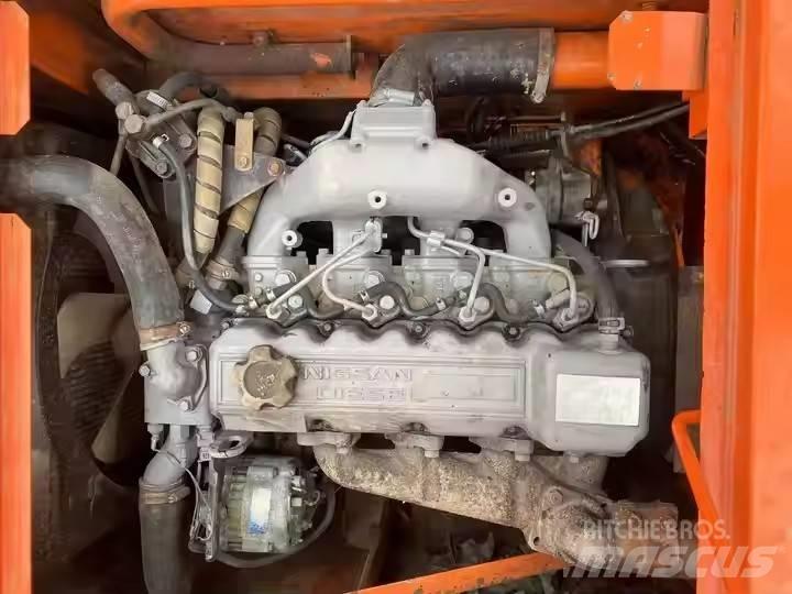Hitachi EX60 Mini bageri <7t