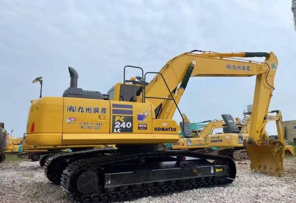 Komatsu PC 240 Bageri gusjeničari