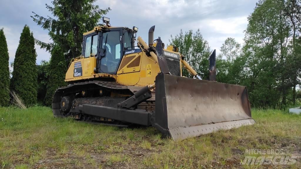 Komatsu D65PX-16 Buldožeri gusjeničari