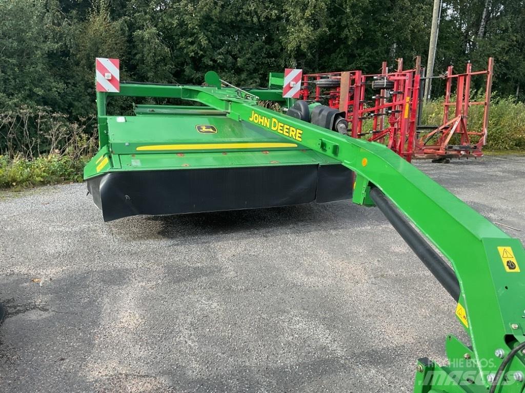 John Deere 530 Uređaji za kosilice