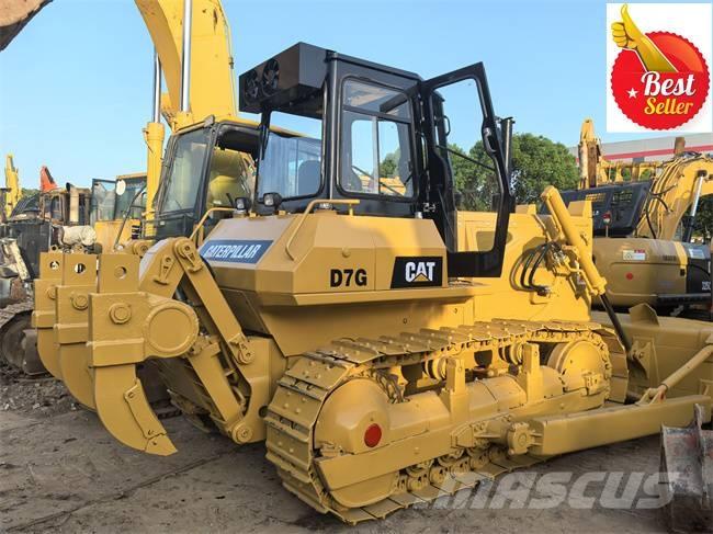 CAT D 7 G Buldožeri gusjeničari