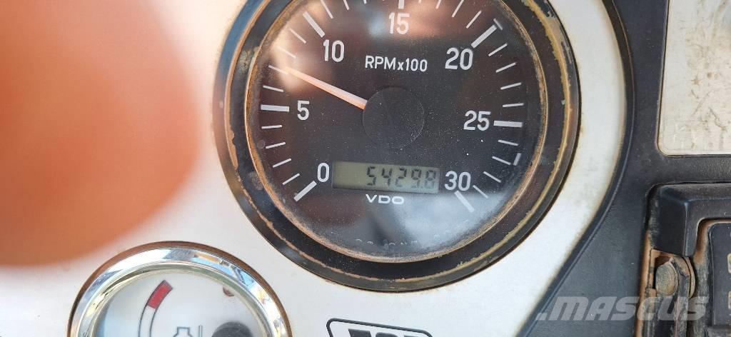 JCB 3 CX Utovarni rovokopači