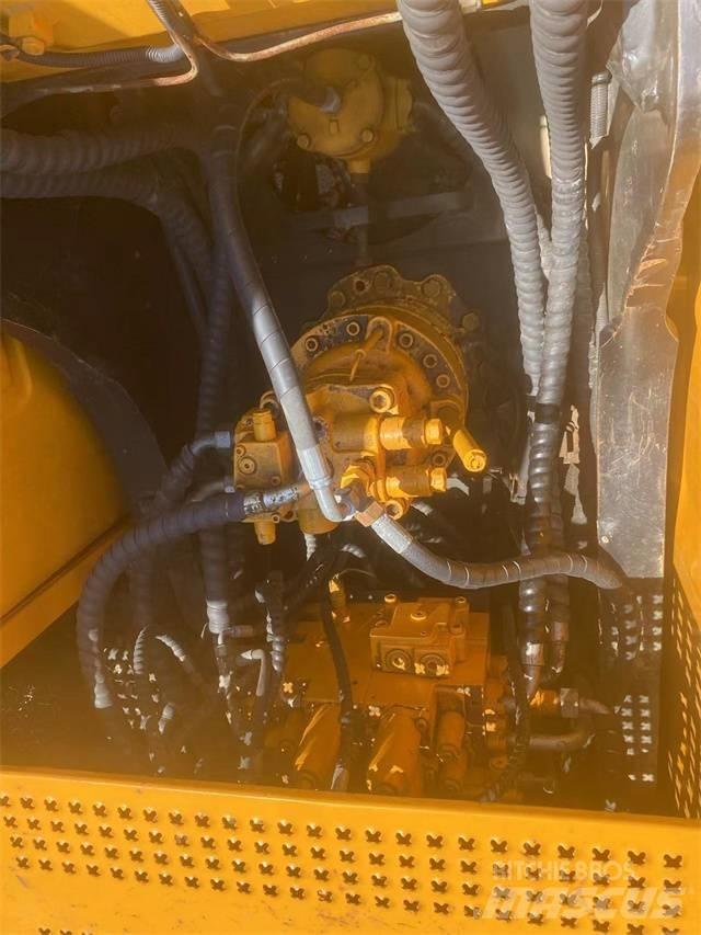 Sany SY215C Bageri gusjeničari