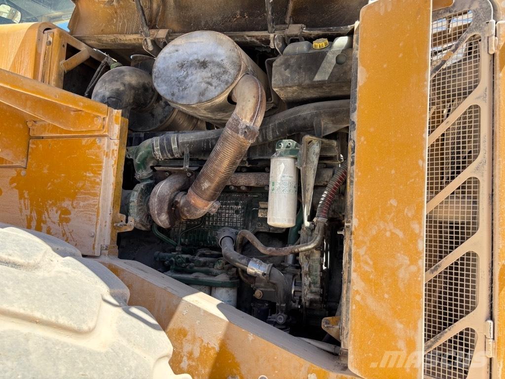 Volvo L 220 E Utovarivači na kotačima
