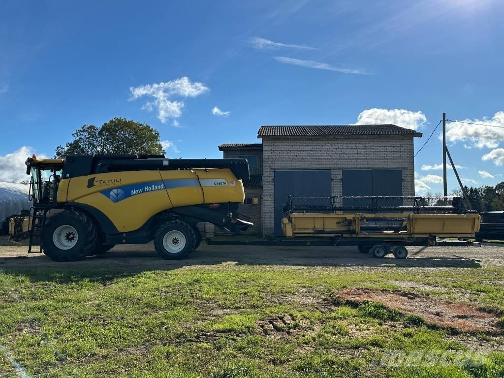 New Holland CX 8070 Kombajni