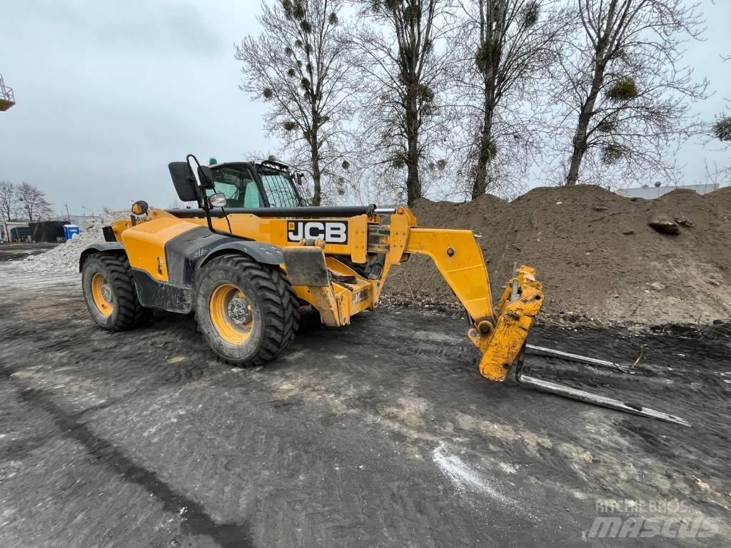 JCB 540-140 Teleskopski viličari