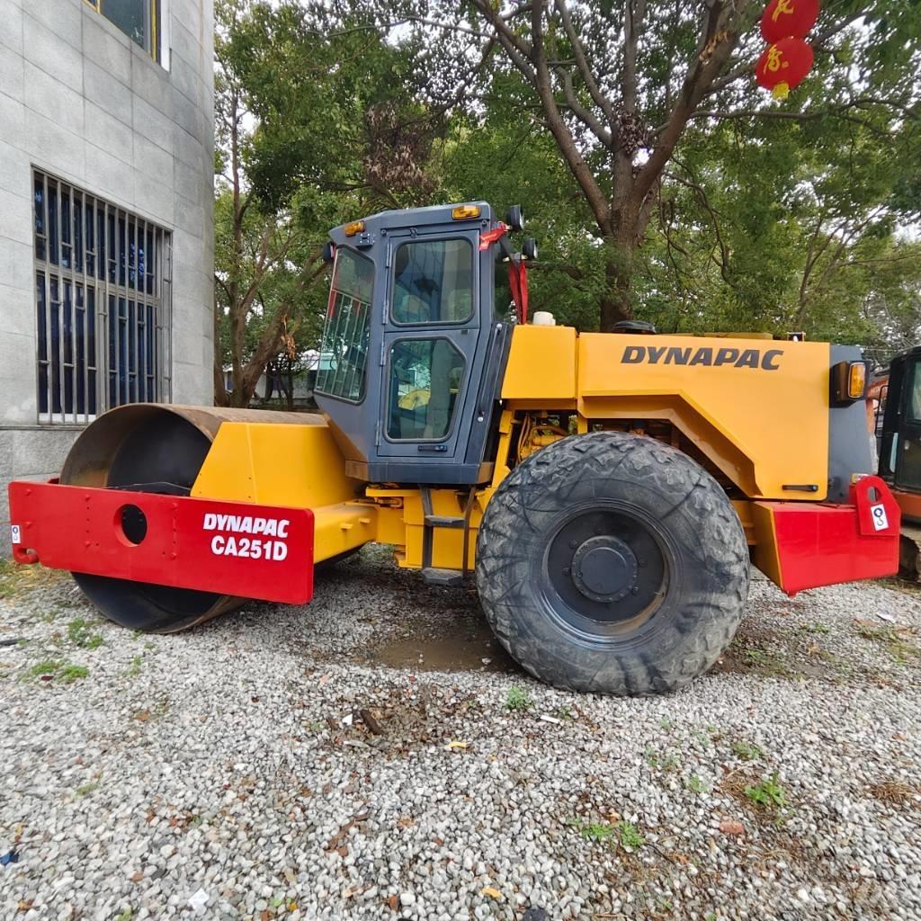 Dynapac CA 251 Valjci sa jednim bubnjem