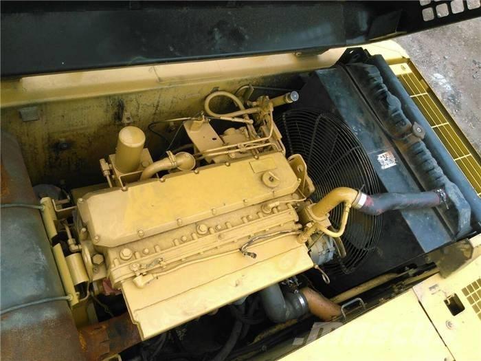 CAT 325 B Bageri gusjeničari