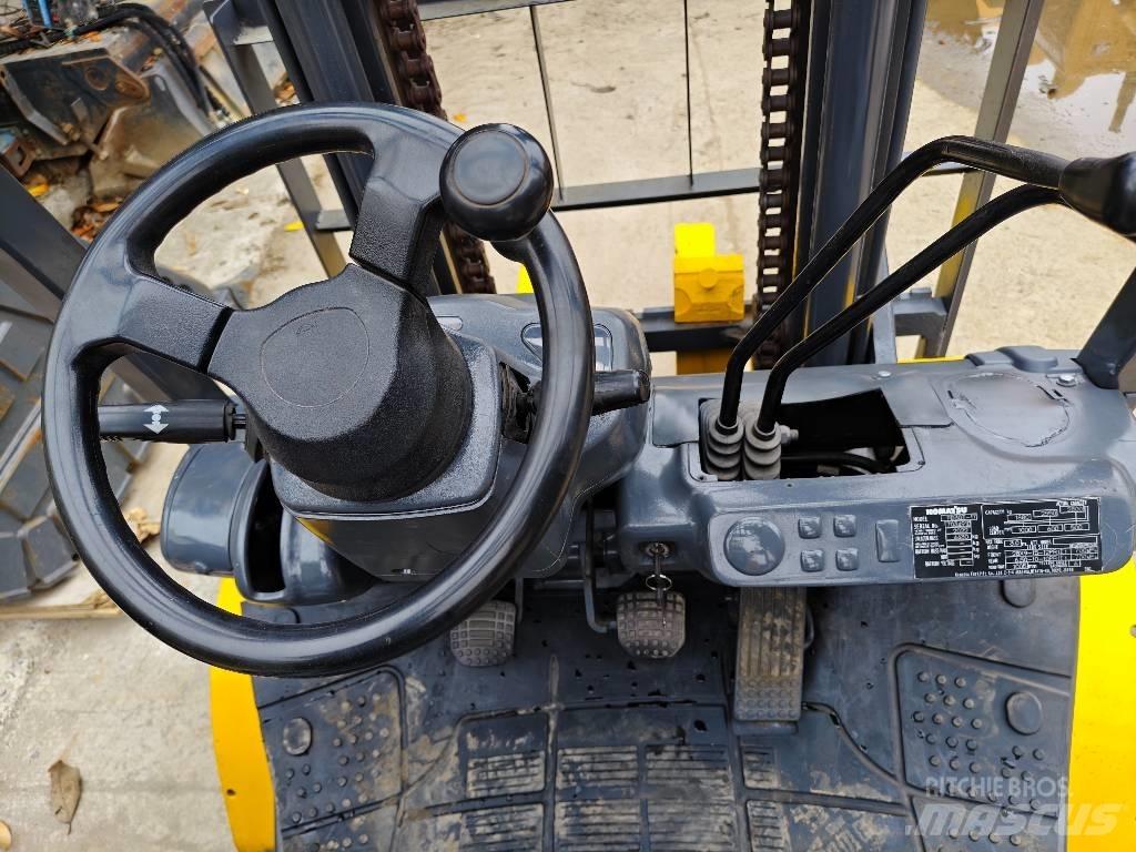 Komatsu 30 Dizelski viličari