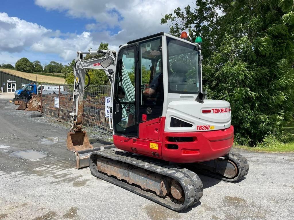 Takeuchi TB 260 Mini bageri <7t