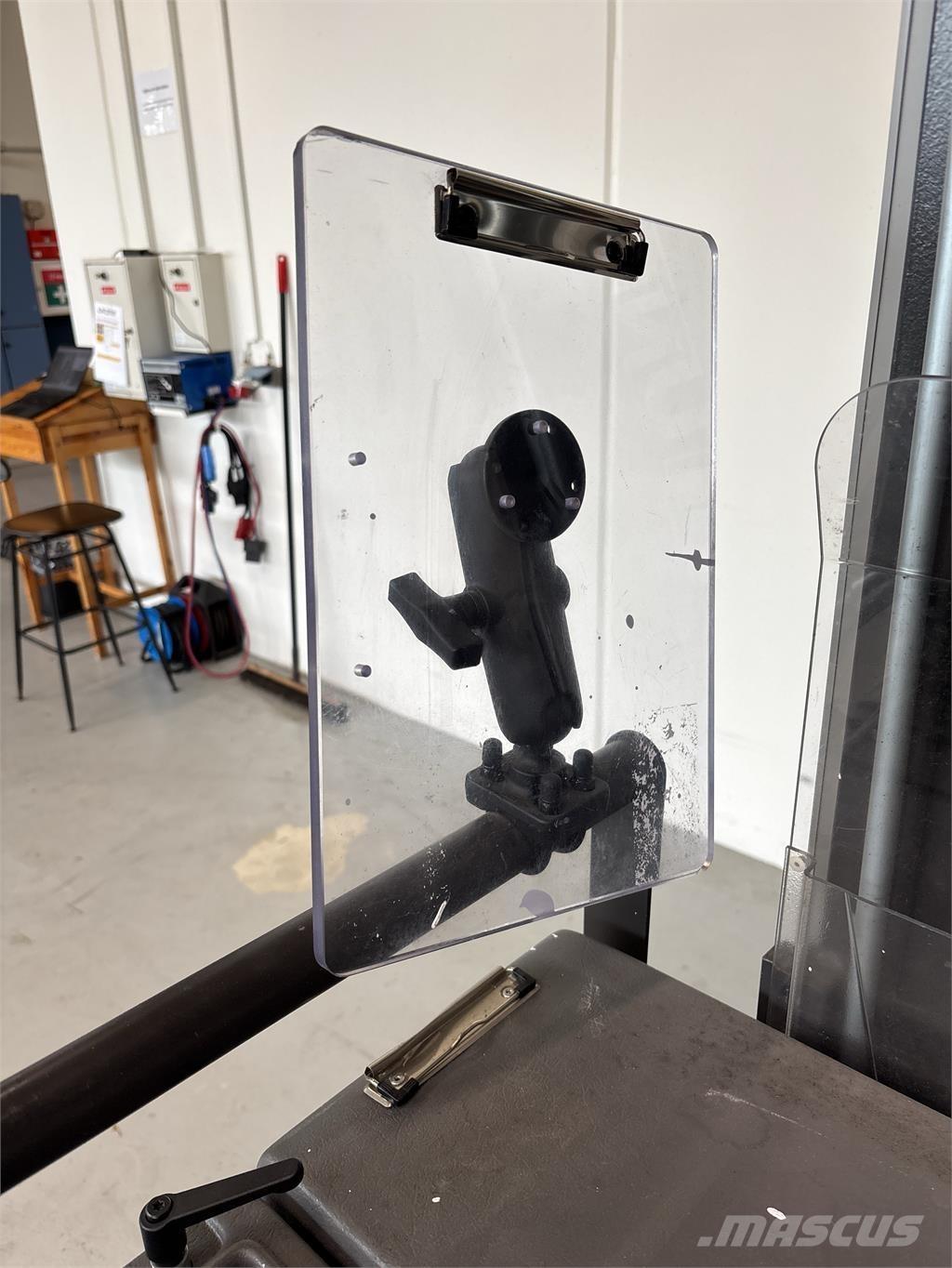 Atlet A160 Samopogonski ručni viličari