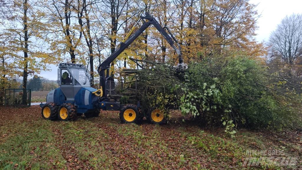 Novotny LVS 520 Forvarderi