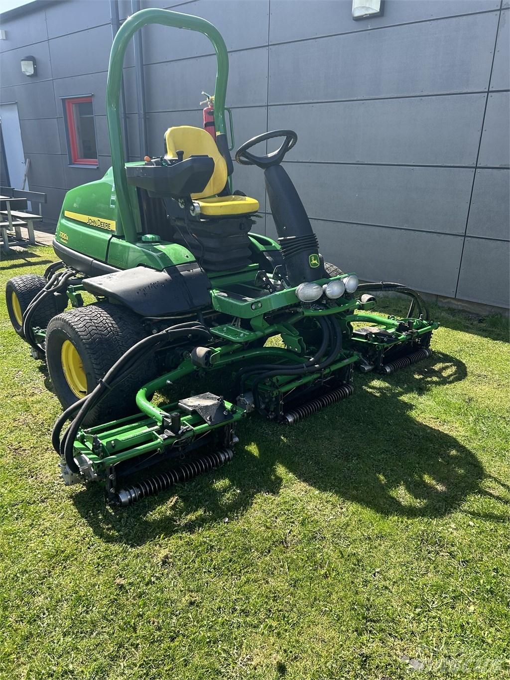John Deere 7700A Kosilice za otvoren prostor