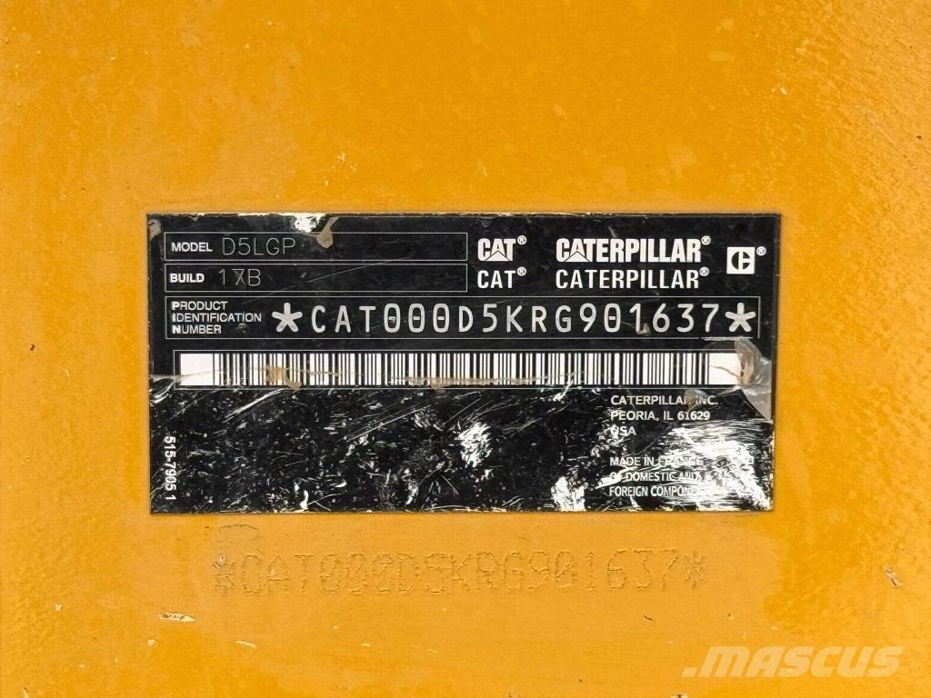CAT D 5 LGP Buldožeri gusjeničari