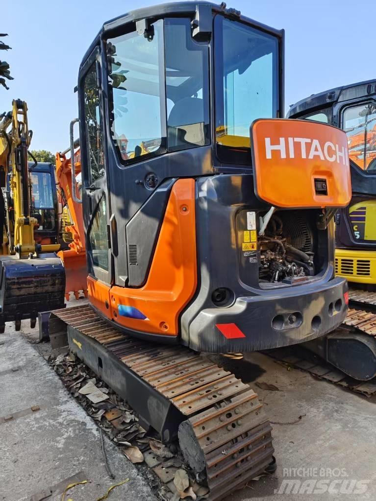 Hitachi ZX 55 UR Mini bageri <7t