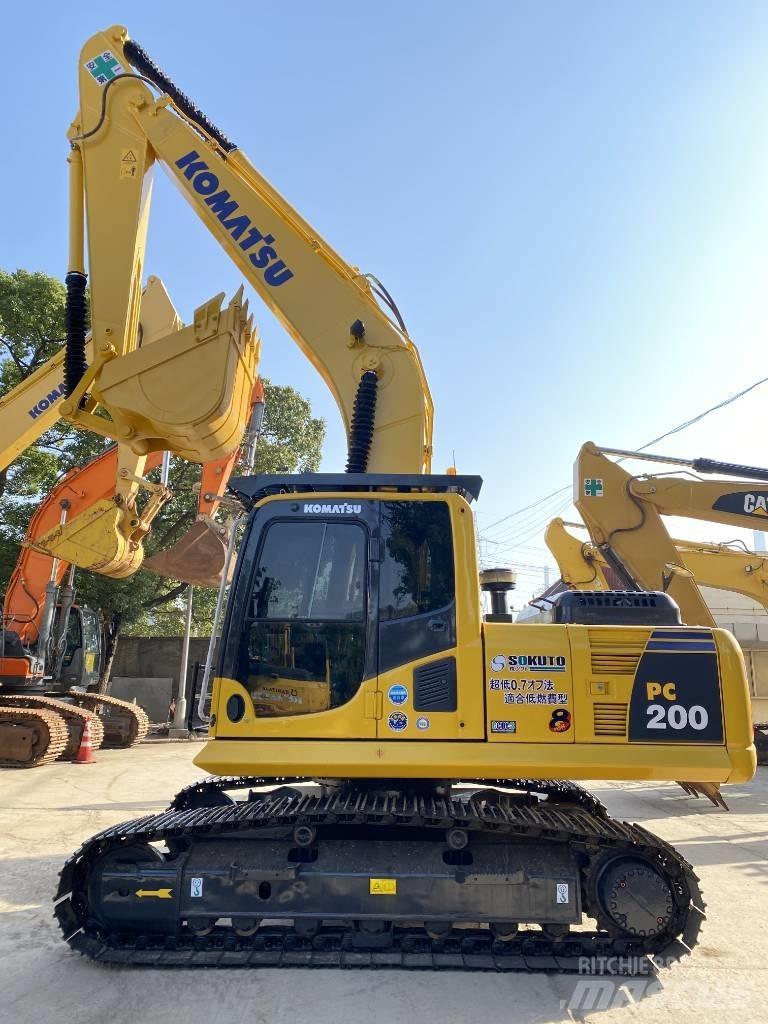 Komatsu PC200 Bageri gusjeničari