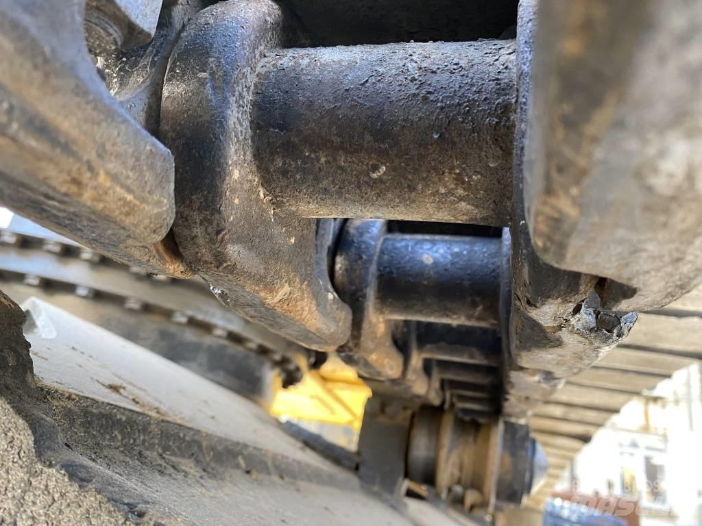 Komatsu PC200 Bageri gusjeničari