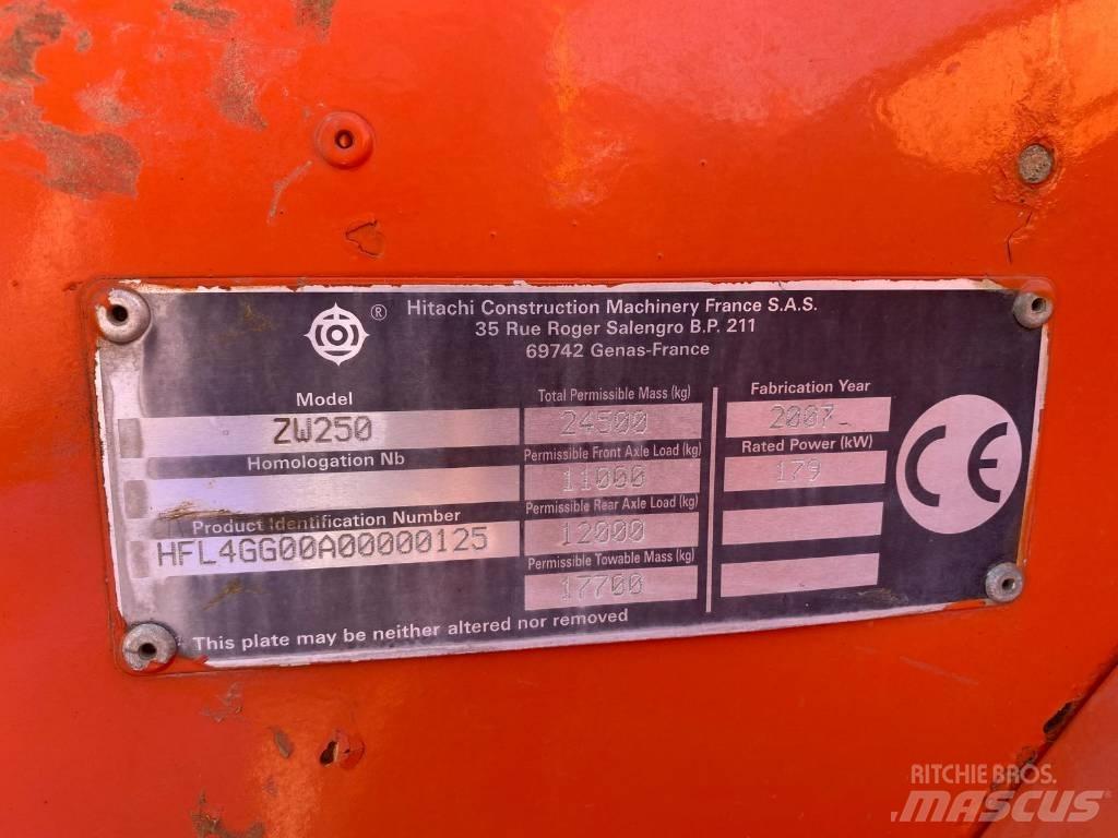 Hitachi ZW 250 Utovarivači na kotačima