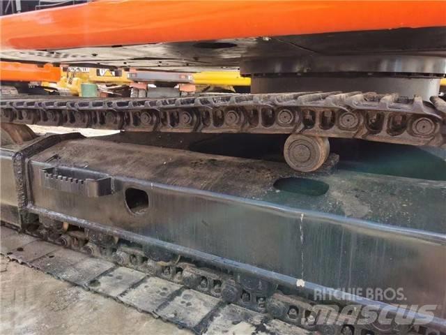 Hitachi EX 120 Bageri gusjeničari