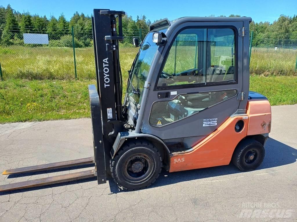 Toyota 02-8FDF25 Dizelski viličari
