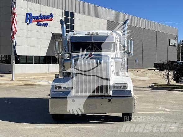Kenworth W900 Traktorske jedinice