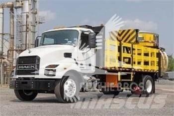 Mack MD6 Ostalo