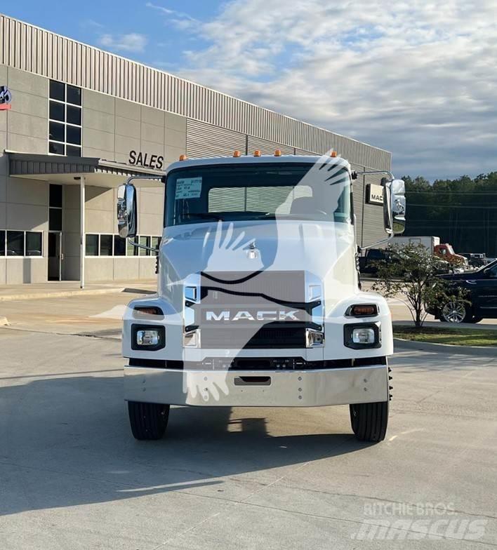 Mack MD6 Kiper kamioni