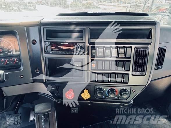Mack MD6 Kiper kamioni